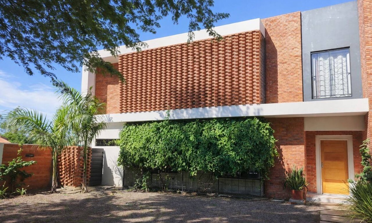 San Bernardino House | 12 Guest House Spacious: Quincho Swimming Pool Games