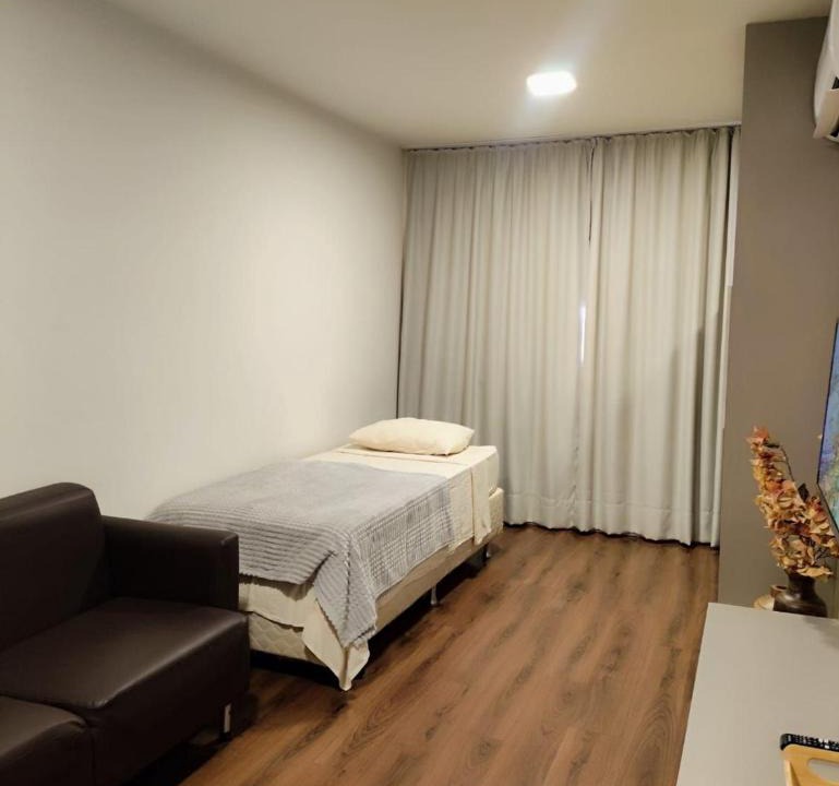 Zona 01 Apartment | 1903 Golden