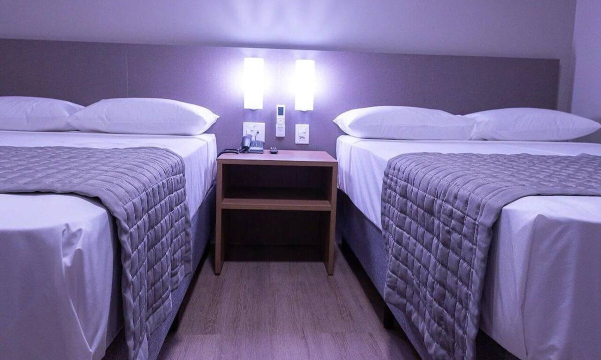 Centro Hotel | 2 Units w/Standard Beds | Pets Are Allowed | Near Norte Shopping - 3.9 Mi