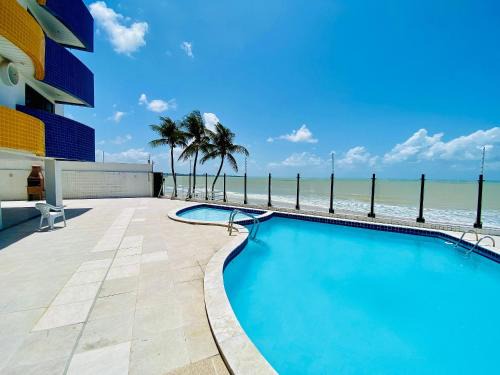 Bessa Apartment | 207 Apartamento em Prédio Beira Mar na Praia Bessa