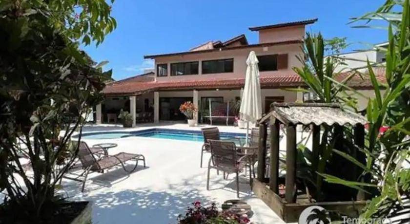 Costa do Sol House | 350 m² House ∙ 4 bedrooms ∙ 15 guests