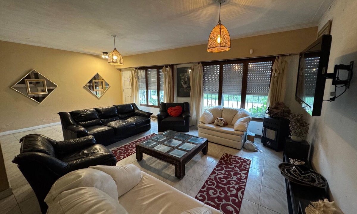 Las Colinas de Peralta Ramos House | 5-bedroom house in Mar del Plata perfect for families & friends