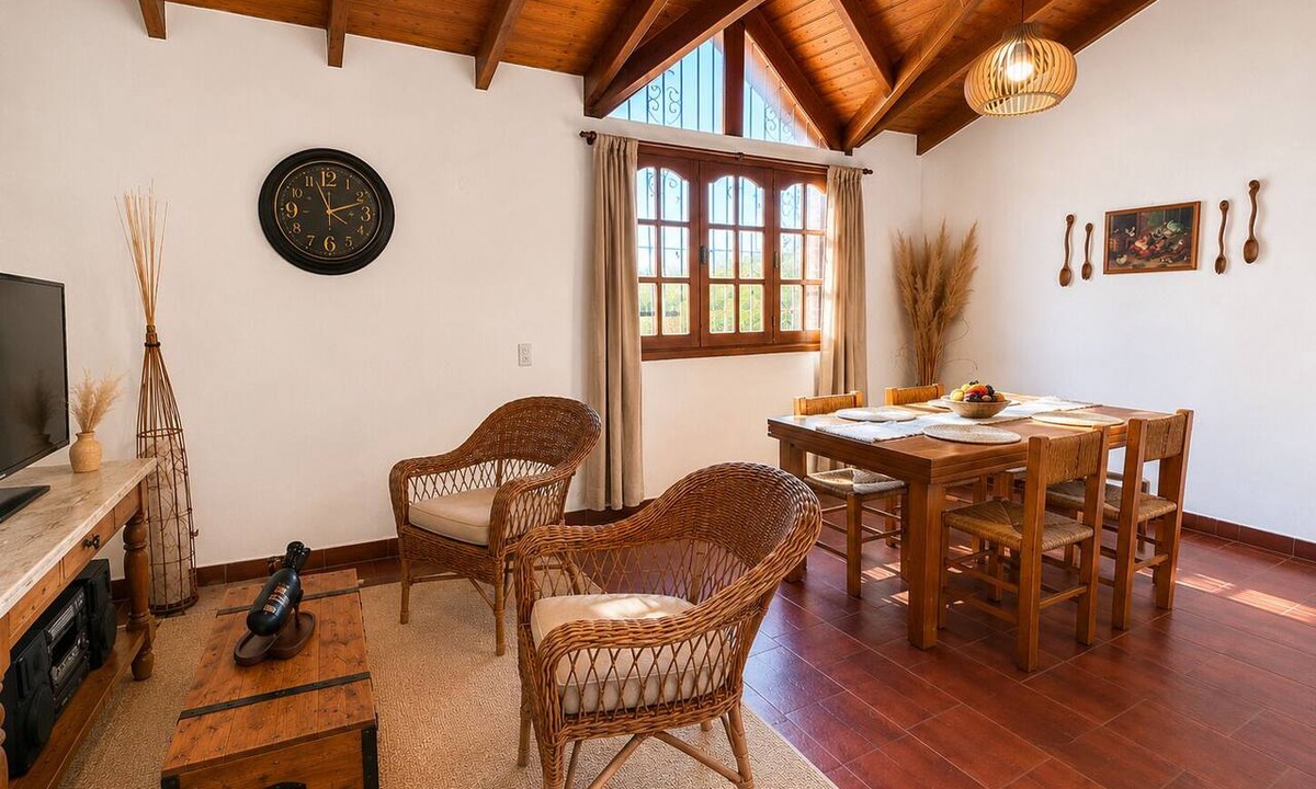 Rio Cuarto Apartment | A cozy and spacious apartment with private access. Pets are welcome.