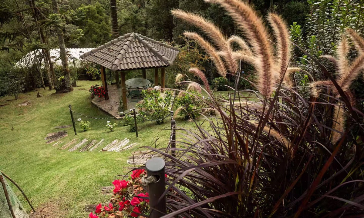 Jardim Europa Cottage | A haven for nature lovers.