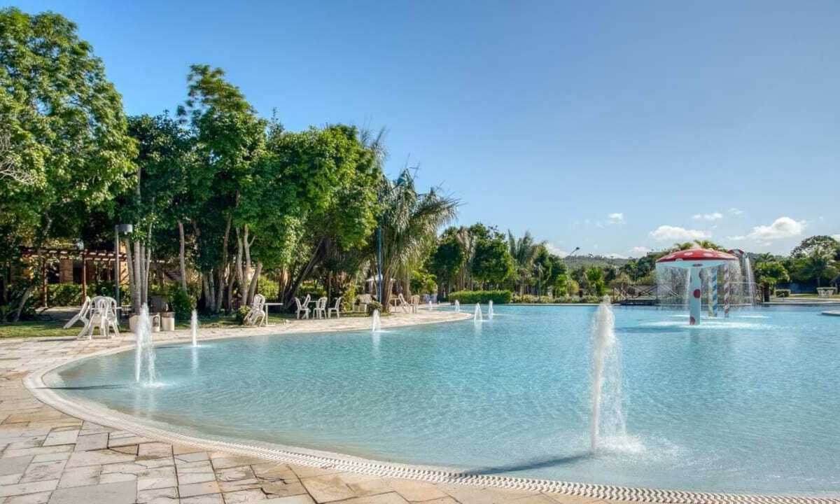 Barra de Sao Miguel Apartment | Admirável apartamento em condomínio com piscina