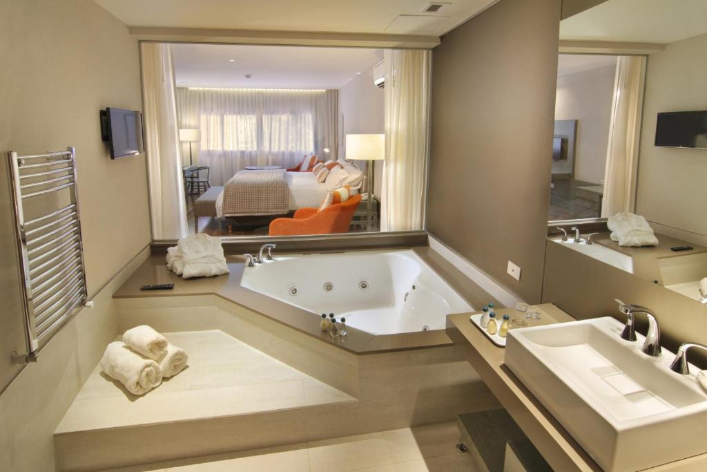 Villa General Belgrano Hotel | Altos de Belgrano Hotel Cabañas Golf y Spa