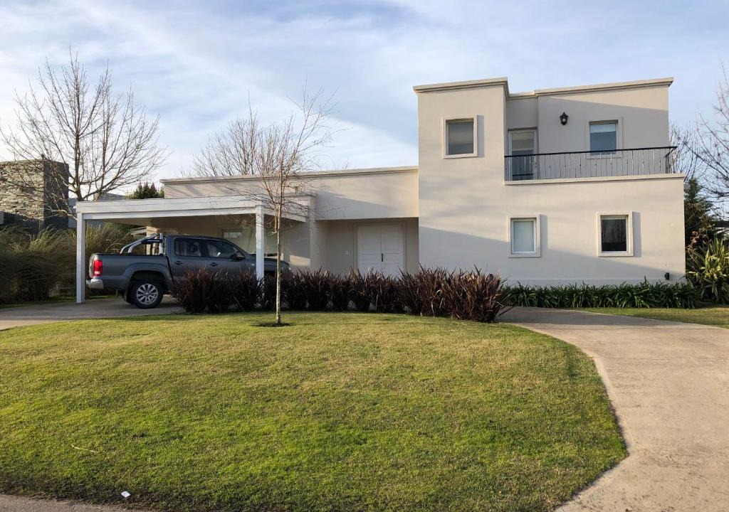Las Colinas de Peralta Ramos House | Andy House