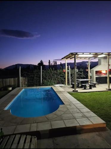 Ullum Department House | ANJANA Cabaña con pileta y vista a la pre cordillera
