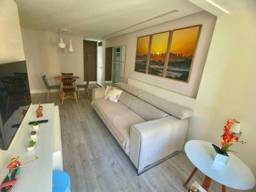 Imbui Apartment | ApêT2503 - Lindo Apto de 3/4 no Imbuí Ville