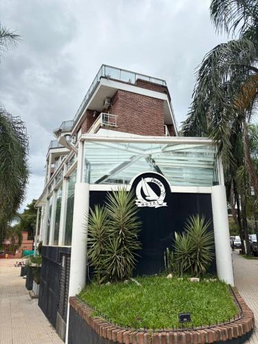 Colon Hotel | Apart Hotel Punta Vip