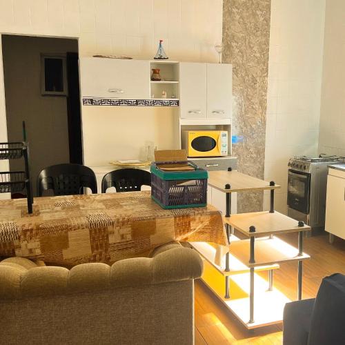 Vila Nova Apartment | Apartamento a 30m da Praia da Vila Apartamento dos fundos