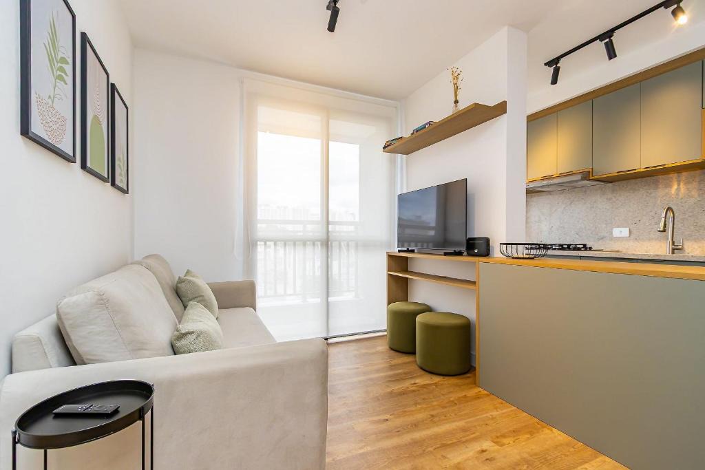 Cidade Industrial de Curitiba Apartment | Apartamento de 2q c/vaga em região nobre -SOU401B