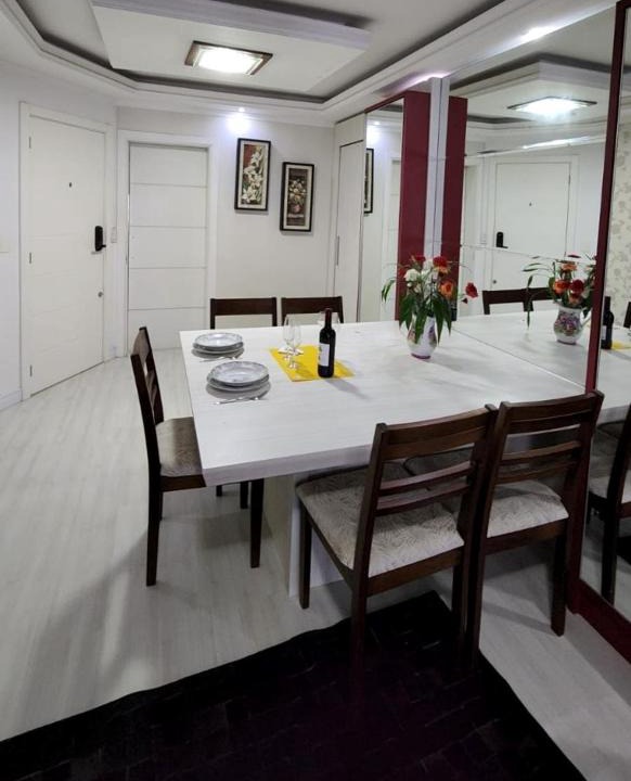 Pioneiros Apartment | Apartamento em BC