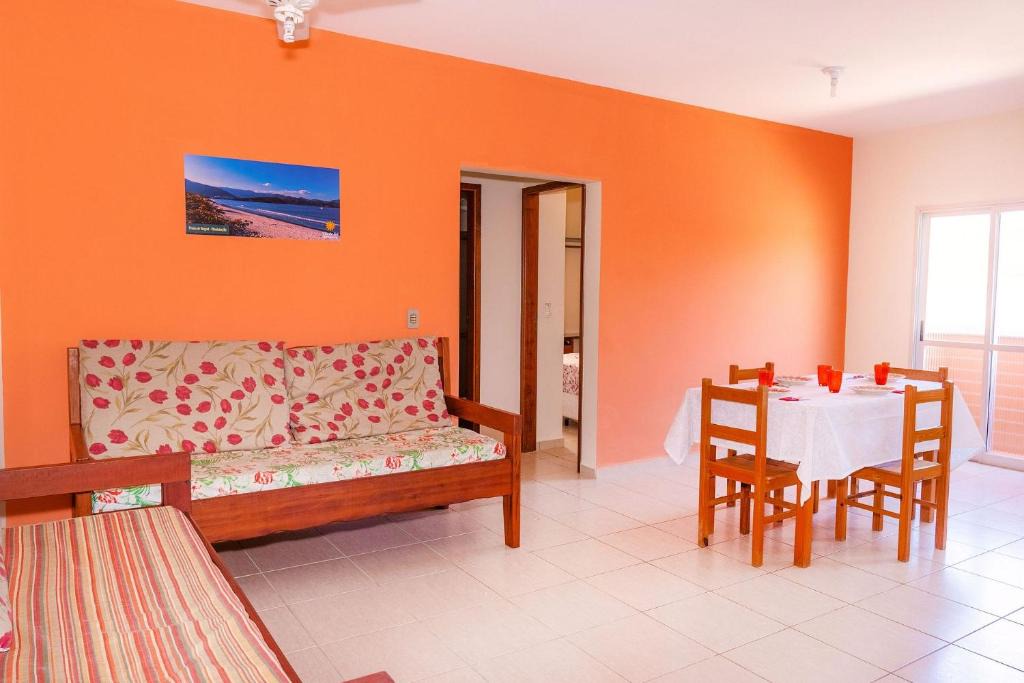 Praia Grande Apartment | Apartamento Praia Grande Ubatuba 2 vagas garagem Internet WiFi