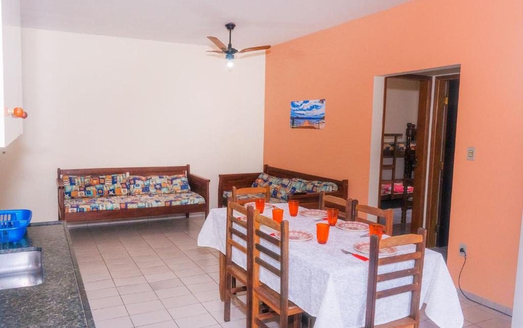Praia Grande Apartment | Apartamento Praia Grande Ubatuba 2 vagas garagem Internet WiFi