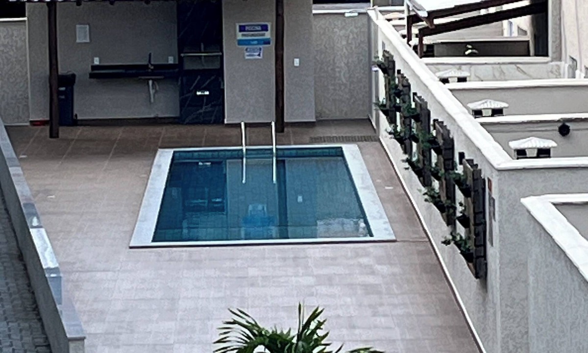 Taperapua Beach Apartment | Apartment 13, a 6-minute walk from Taperapuan beach.