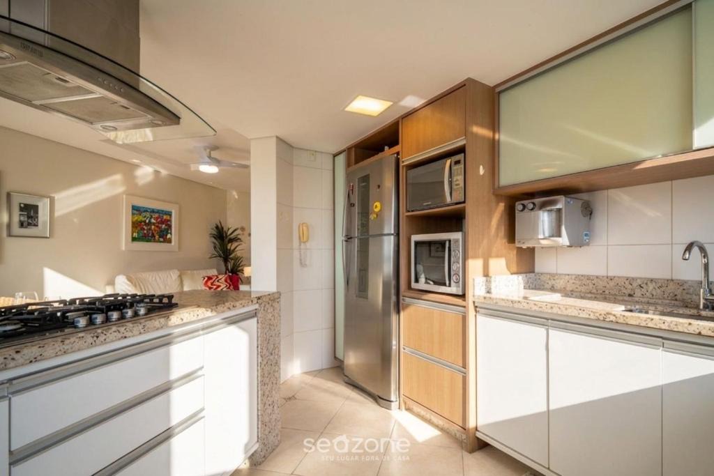 Lagoa Pequena Apartment | Apt in Condo w/Pool and Sea View SEY0302