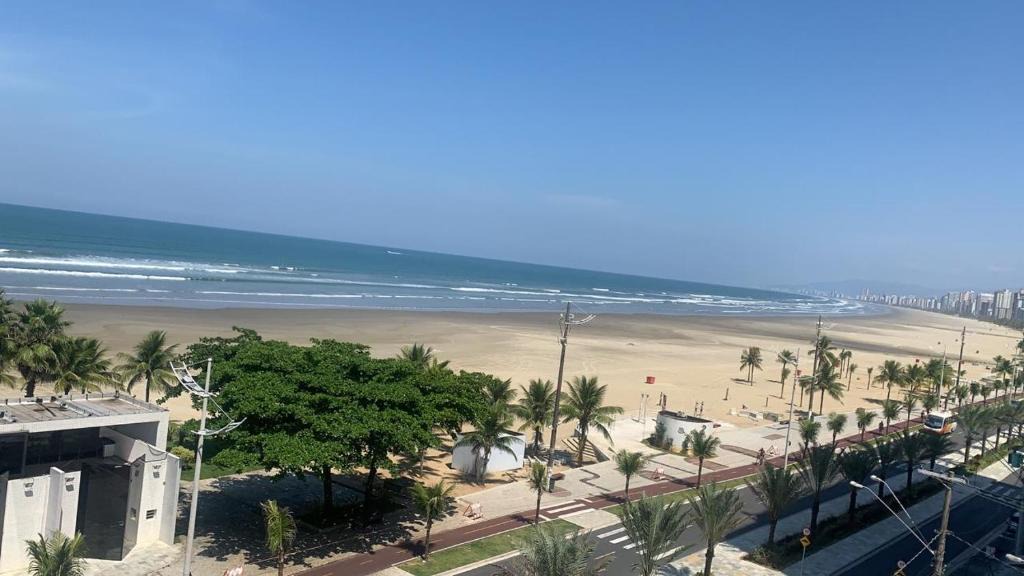 Boqueirao Apartment | APTO FRENTE PARA MAR BOQUEIRÃO - PRAIA GRANDE