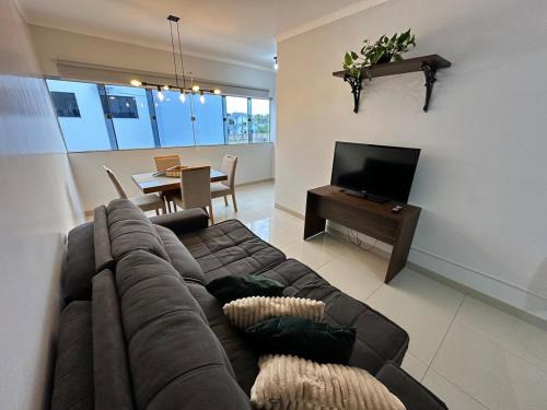 Nova Mutum Apartment | Apto próx Hospital Regional até 6 pessoas com garagem e wifi