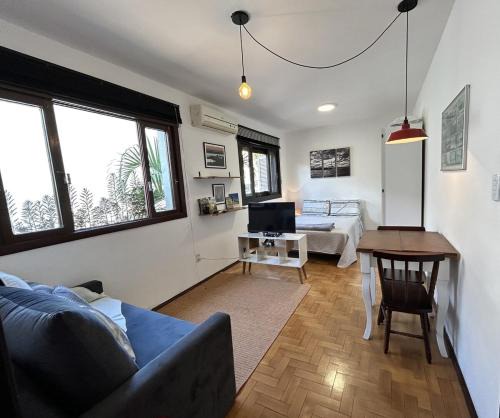 Auxiliadora Apartment | Auxiliadora Wi-Fi veloz, ar-condicionado, garagem