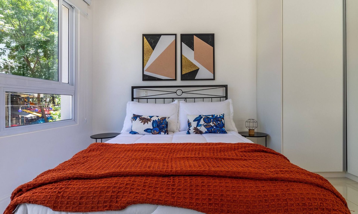 Consolacao Apartment | AV102 - TUDIO AVANHANDAVA IN THE HEART OF DOWNTOWN AUGUSTA