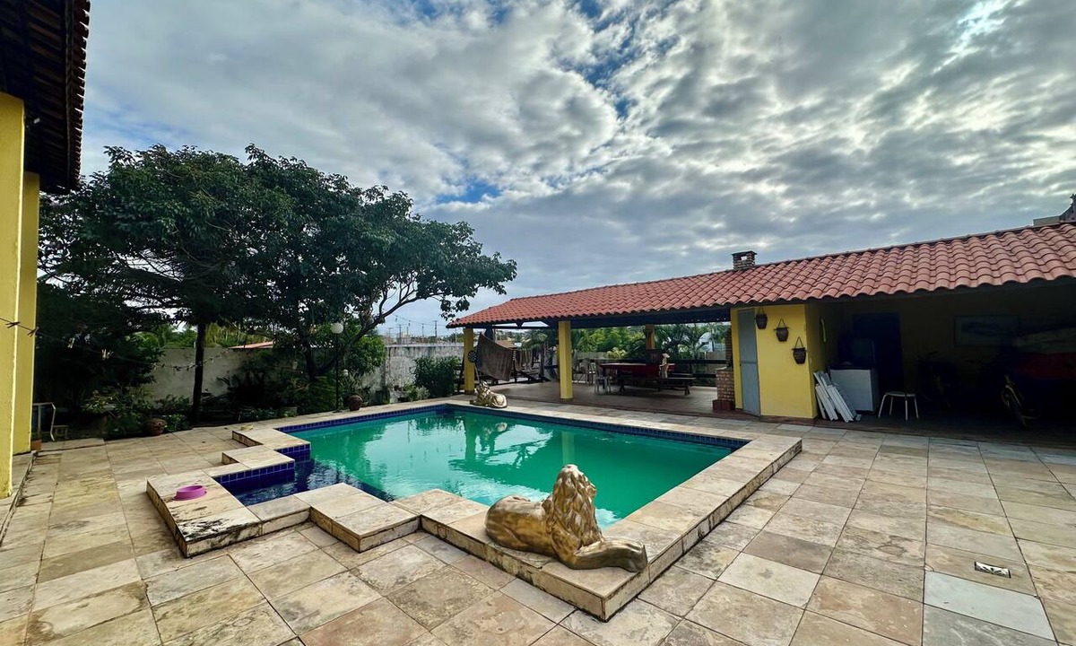Porto das Dunas House | Beach house with pool in Porto das Dunas, 8 suites, 5 min from the beach.