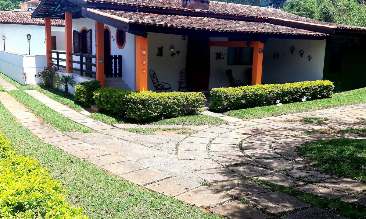 Atibaia House | Beautiful farm with pool, barbecue and space for leisure!