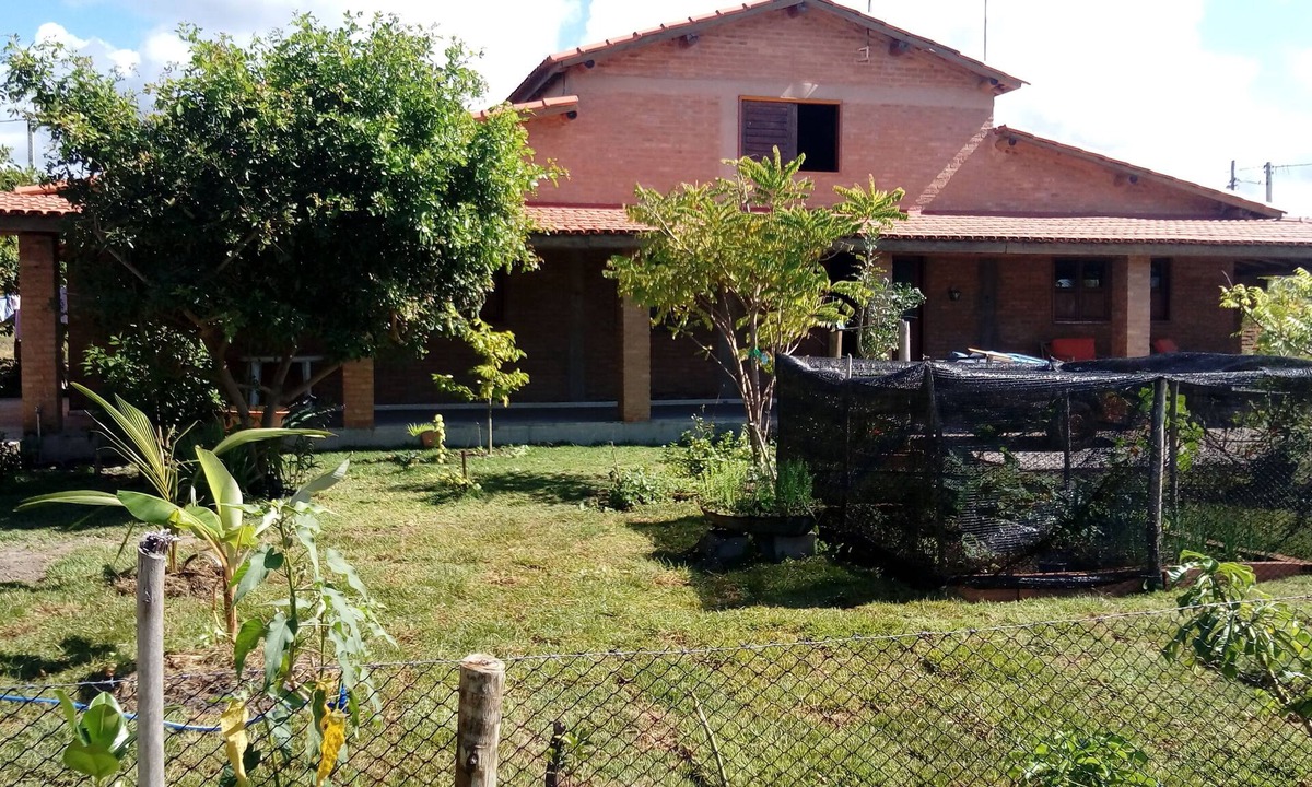 Mucuri House | Beautiful house on a deserted beach.