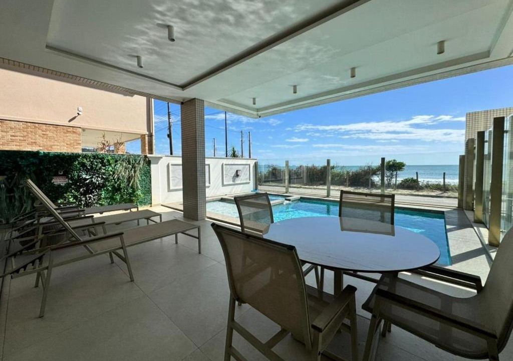 Governador Celso Ramos Apartment | Bellagio Home, apartamento de frente para o mar, com uma vista incrível para a Praia de Palmas