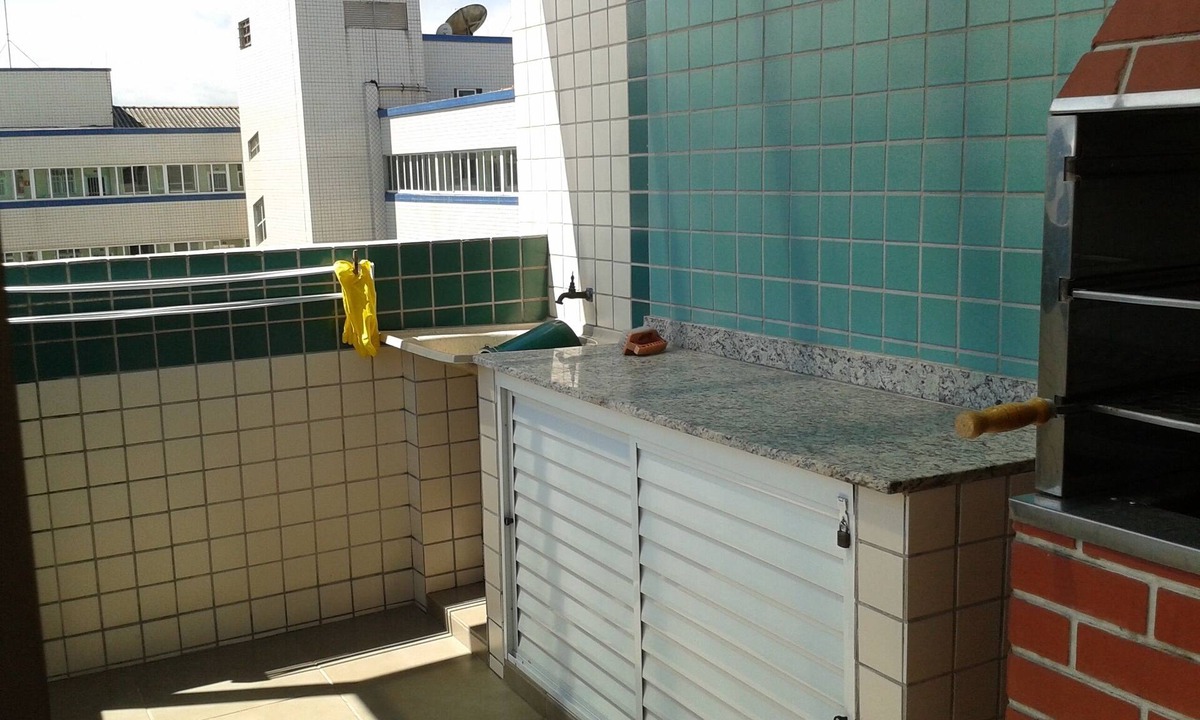 Apartamento Praia | Guilhermina