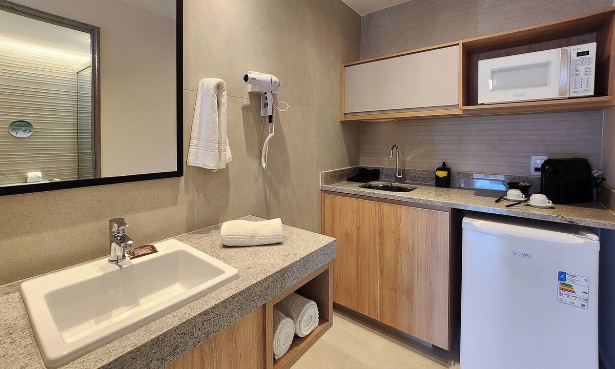 Manguinhos Hotel | Blu Smart Stay