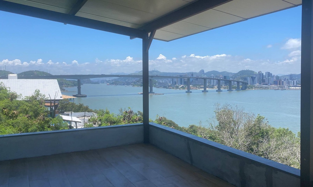 Divino Espirito Santo House | Breathtaking panoramic ocean view, State Park trails