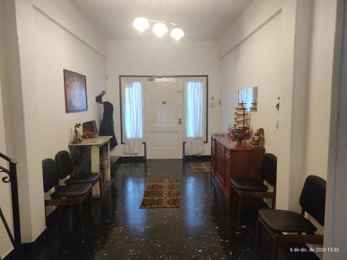Villa Devoto House | Buenos Aires, Las Toscaneras