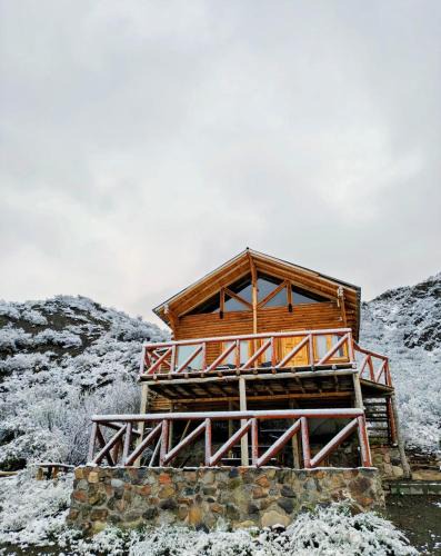 Salto Ski Chalet | Cabaña Rincón del Sol