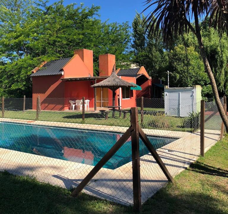 Chascomus Hotel | Cabañas La Viña