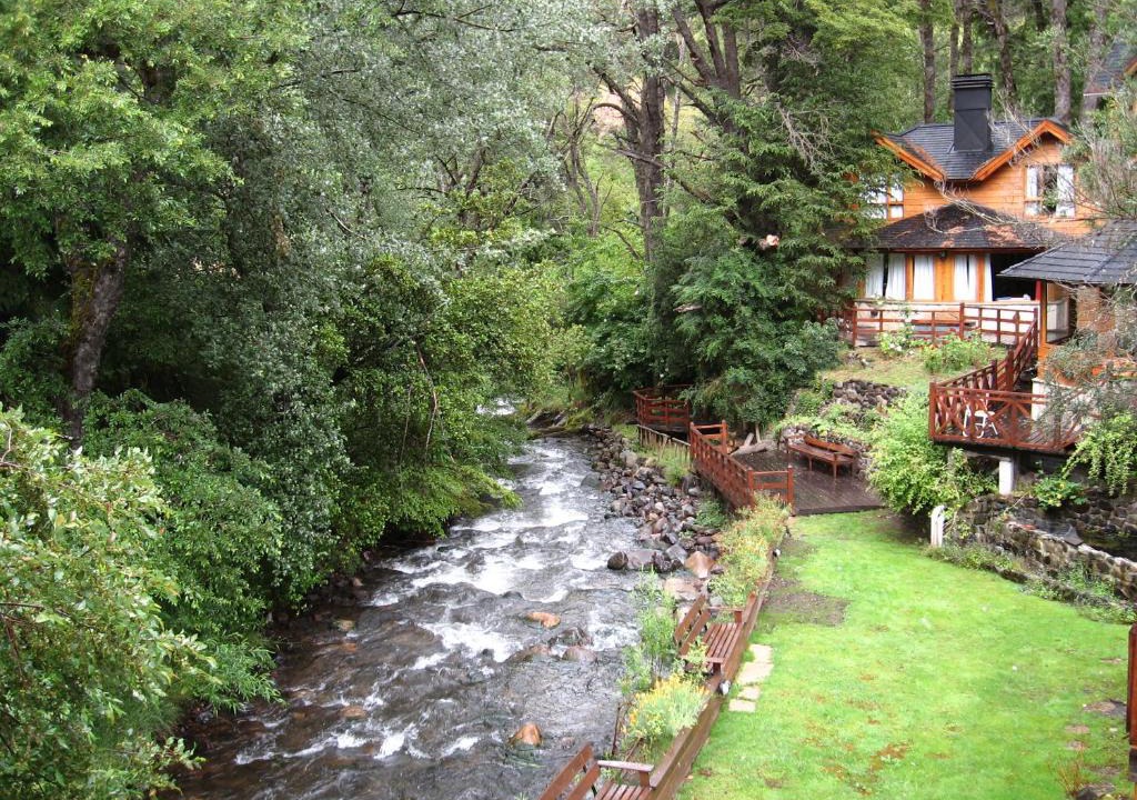 Lanin National Park Cabin | Cabañas Temporada