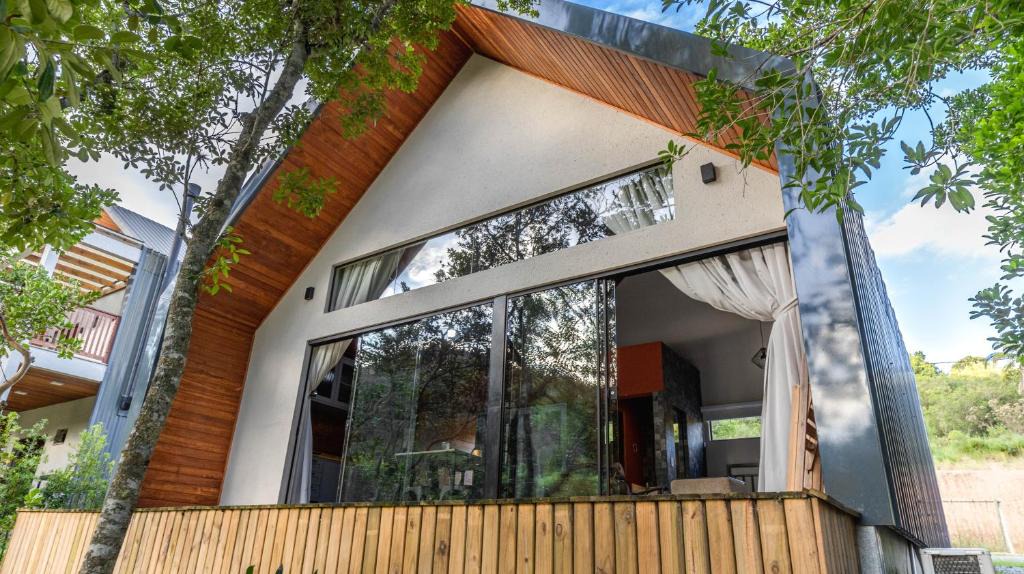 Biguacu House | Cabana Vista para o Lago