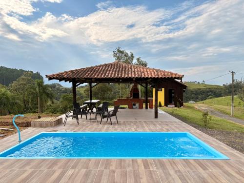 Lauro Muller House | Cabanas Belvedere