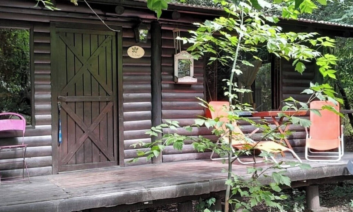 Pilar Centro Cabin | Cabin in a complex with a pool and green areas #C