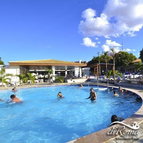 Caldas Novas Apartment | Caldas Novas - diRoma Resort internacional - com roupas de cama - ate 4 pessoas - com 1 dia Acesso ao diroma acqua parque