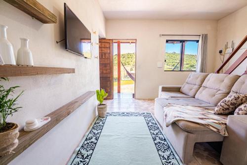Vila Esperanca House | Casa a 900m da Praia, com Churrasqueira, Varanda com Rede e Terreno grande