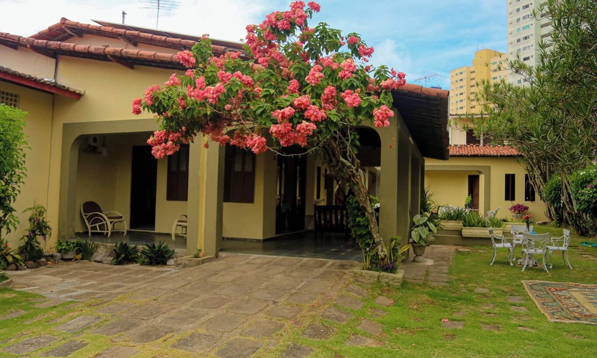 Ponta Negra House | Casa aconchegante c jardim em Ponta Negra Natal/RN