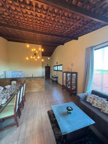 Bezerros House | Casa amarela Serra negra !