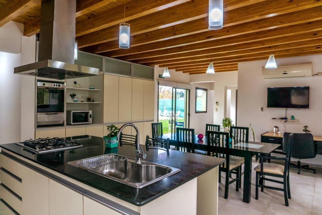Vistalba House | Casa amplia en Vistalba, Mendoza