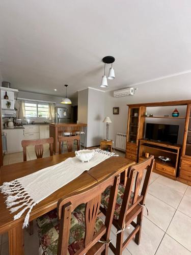 Olavarria House | Casa Aurora