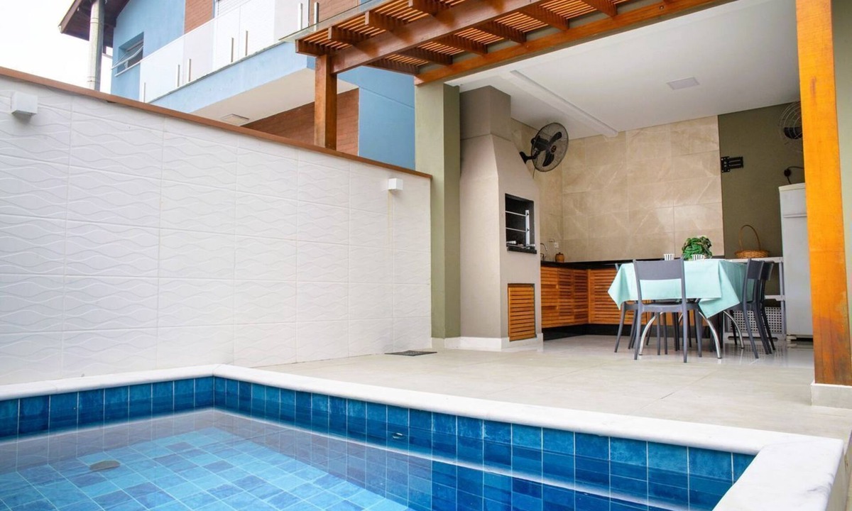 Maresias House | Casa com Área Gourmet a 350m da Praia de Maresias