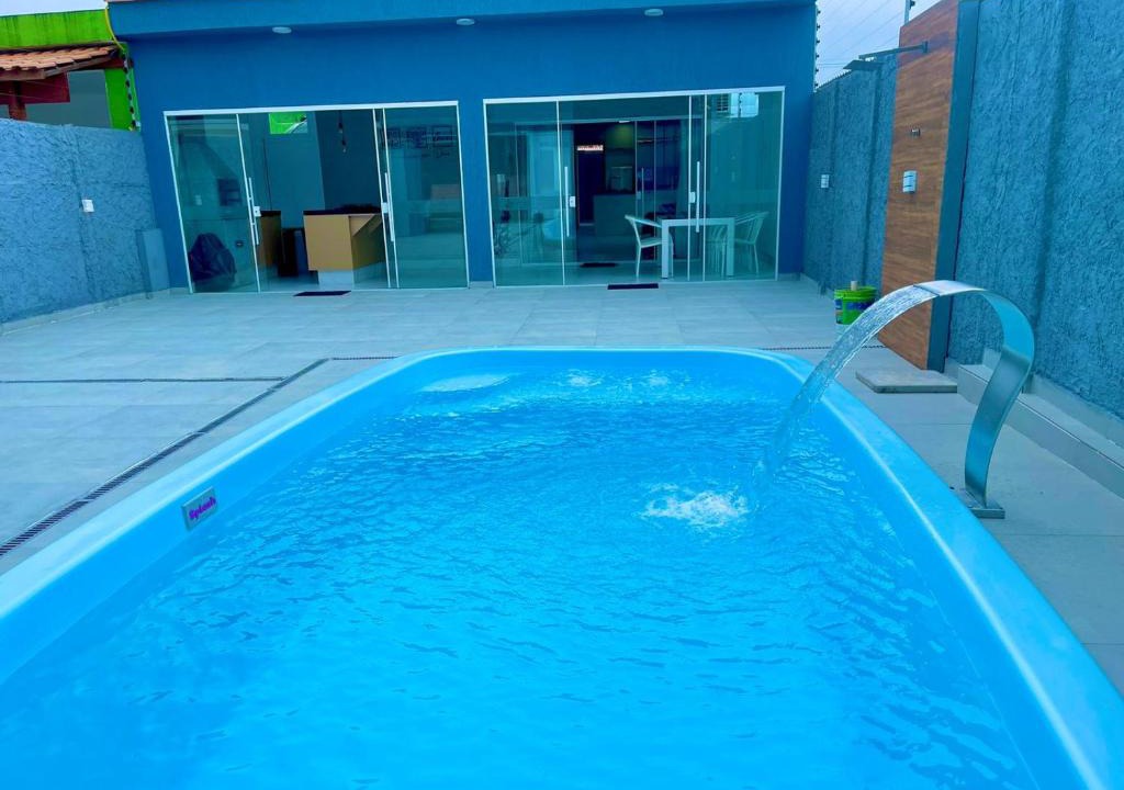 Jardim Mar e Ceu House | Casa com piscina e hidromassagem praia Enseada.