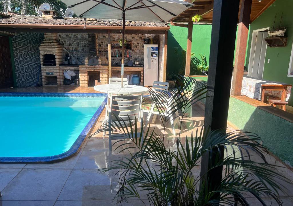 Vila Colonial House | Casa com piscina próximo centro histórico