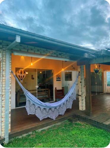 Torres House | Casa completa com lareira, piscina compartilhada