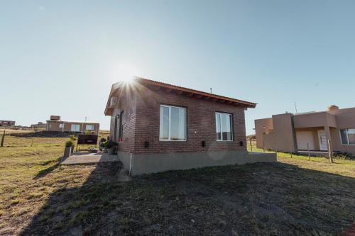 Villa La Arcadia House | Casa con pileta en barrio Pillahuinco